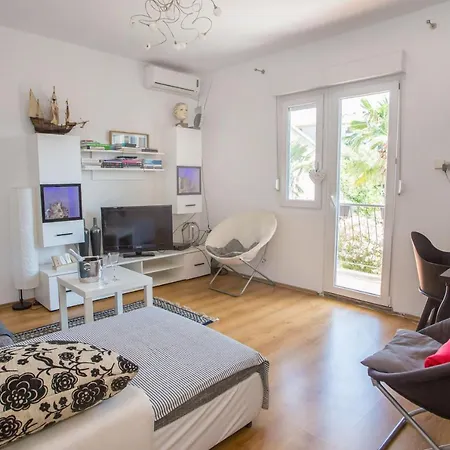 Marisol Rovinj アパート ロヴィニ